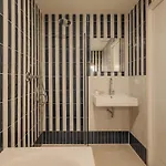 Adam's Canal House 4*