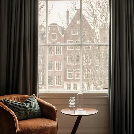 Adam's Canal House Otel