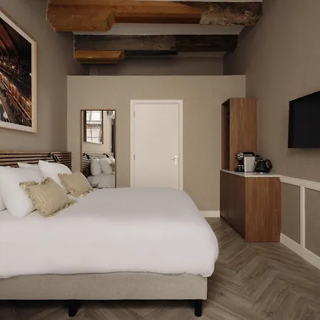 Adam's Canal House Amsterdam