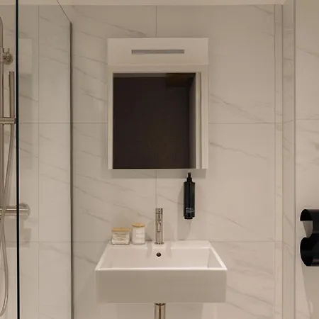 Hotel Adam's Canal House