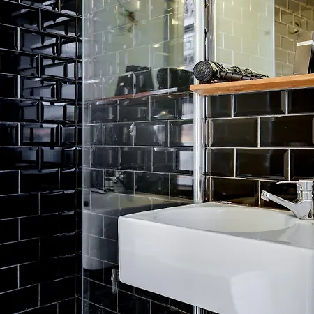 ホテル Adam's Canal House