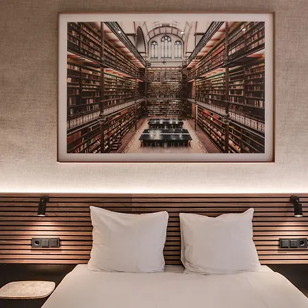 Adam's Canal House 4*