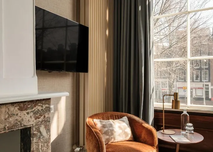 Hotel Adam's Canal House 4*