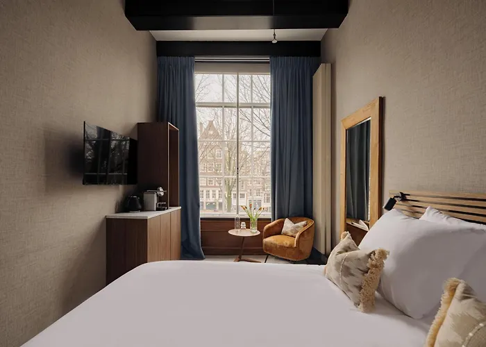 Hotel Adam's Canal House